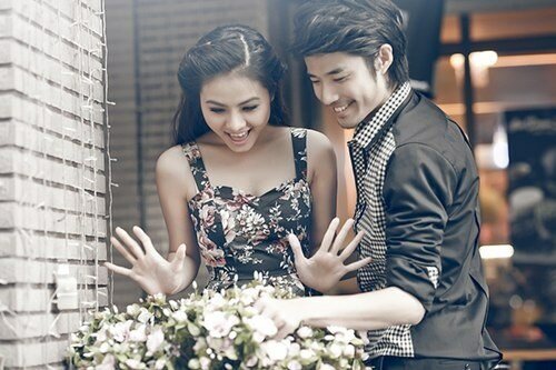 Top 3 chòm sao nam hết lòng chiều người yêu